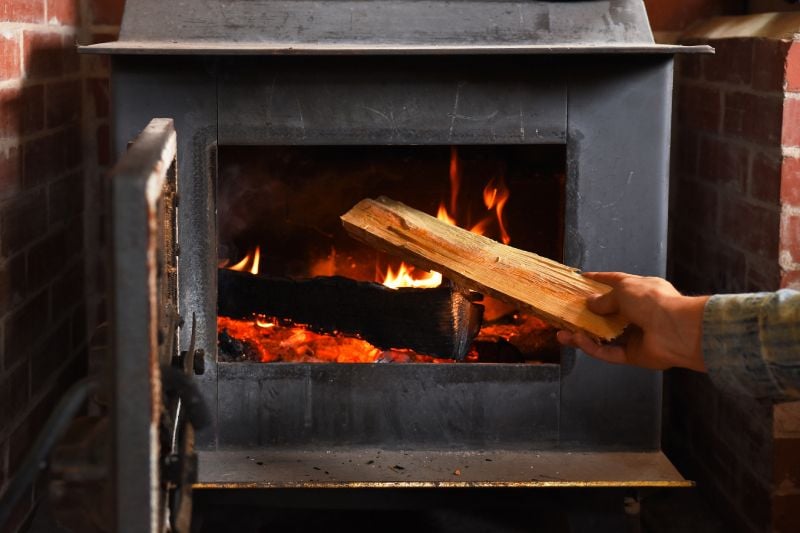 Save on Heating Costs With Your Wood-Burning Stove Save on Heating Costs With Your Wood-Burning Stove